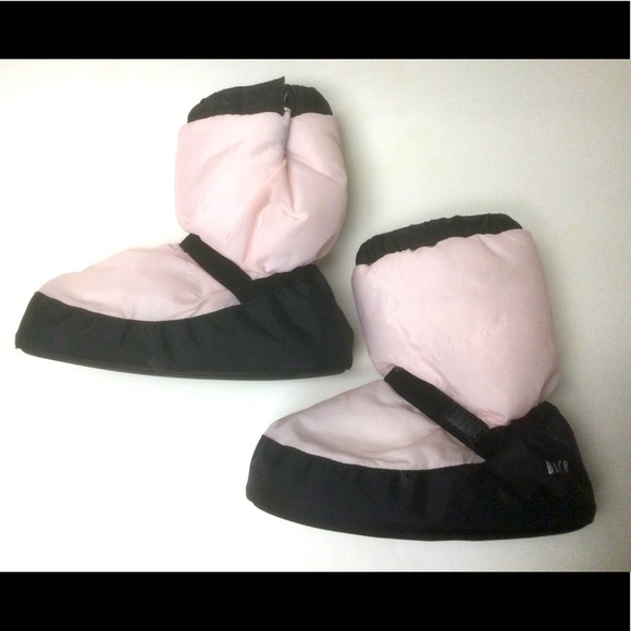 BLOCH - CANDY PINK - SIZE SMALL - DANCE - WARM-UP BOOTIES - BOOTS - Picture 4 of 9